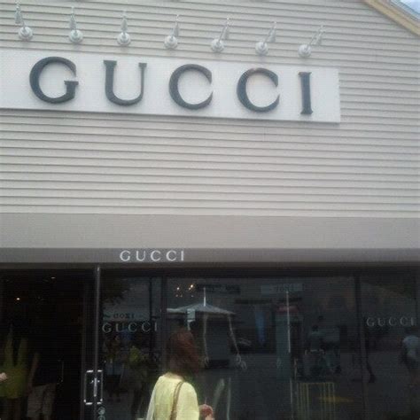 gucci outlet secaucus reviews|gucci outlet nj online.